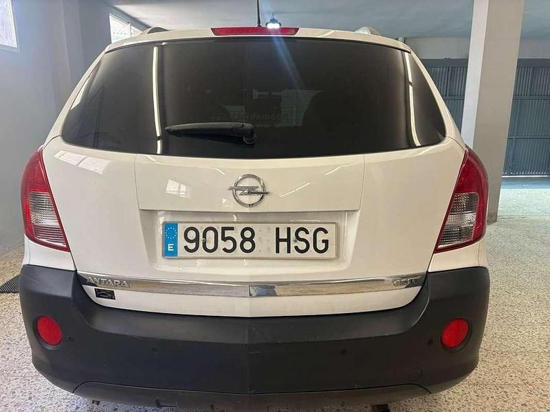 Usado Opel Antara Excellence 163 CV (119 kW) 2013 Blanco SUV