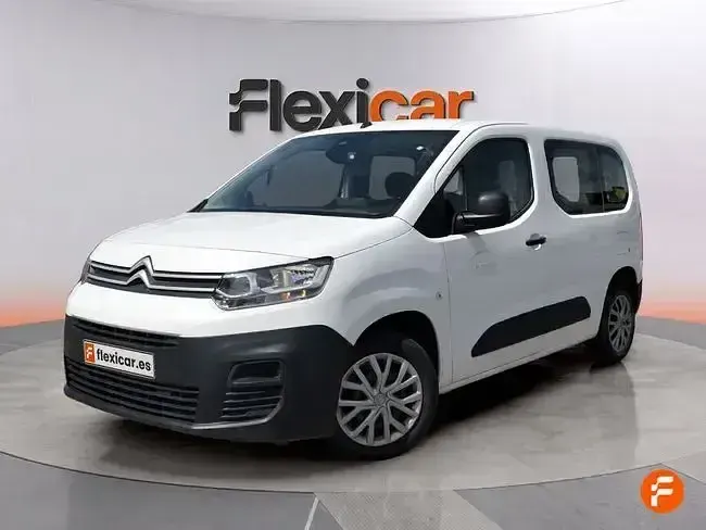 Usado Citroën Berlingo Live 102 CV (75 kW) 2022 Blanco Monovolumen