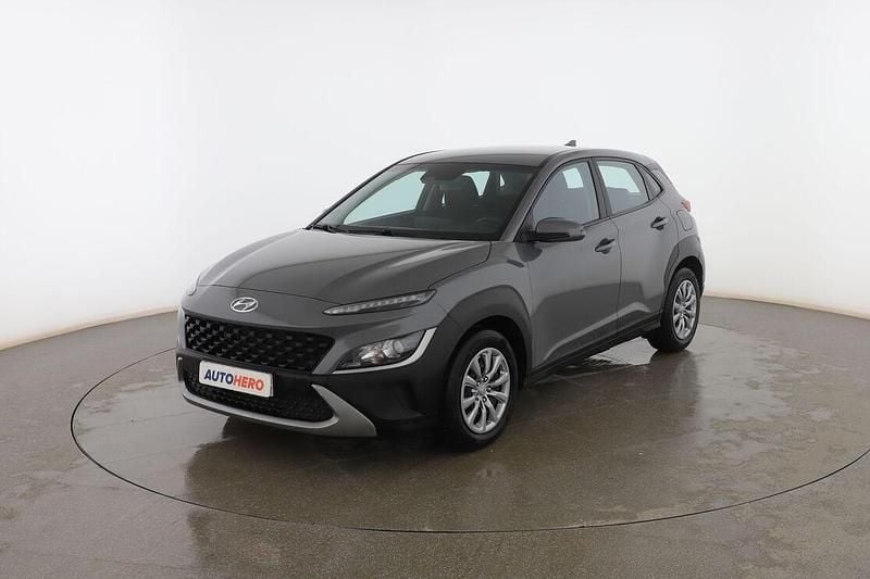 Gris Usado 2021 Hyundai Kona SUV | 17.399 € (Precio justo) - Imagen 1/3