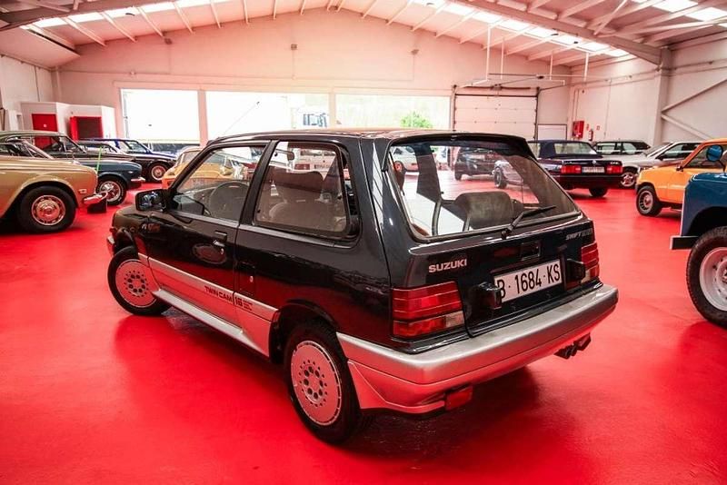 Usado Suzuki Swift 101 CV (74 kW) 1989 Gris Utilitario