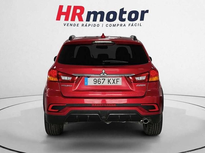 Usado Mitsubishi ASX Motion 118 CV (86 kW) 2019 Rojo SUV