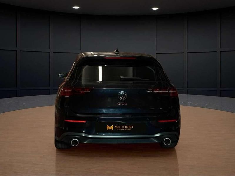 Usado VW Golf VIII GTI 245 CV (180 kW) 2022 Negro Utilitario