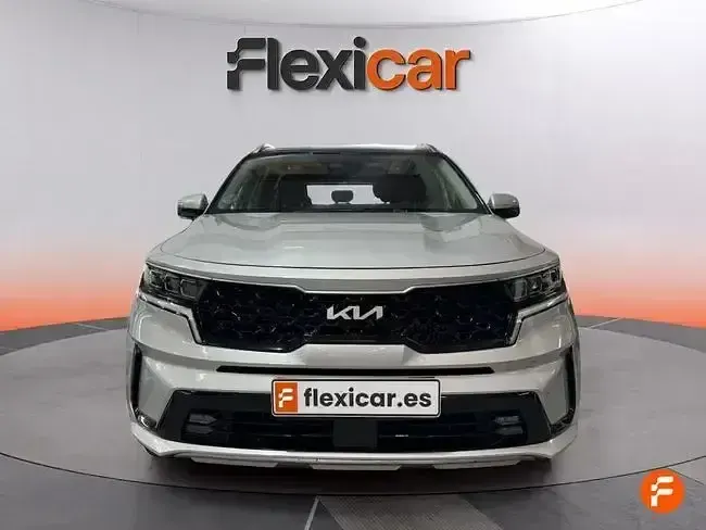 Usado Kia Sorento Plus 230 CV (169 kW) 2023 Gris SUV