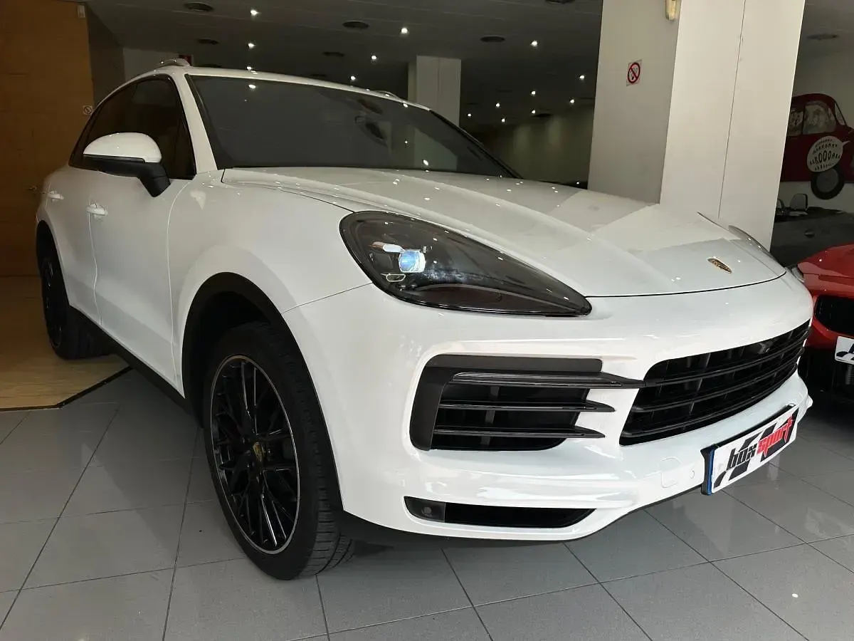 Usado Porsche Cayenne 340 CV (250 kW) 2018 Blanco SUV