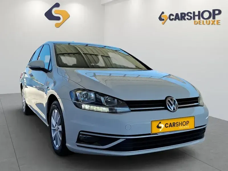 Usado VW Golf VII Advance 110 CV (80 kW) 2017 Blanco Berlina