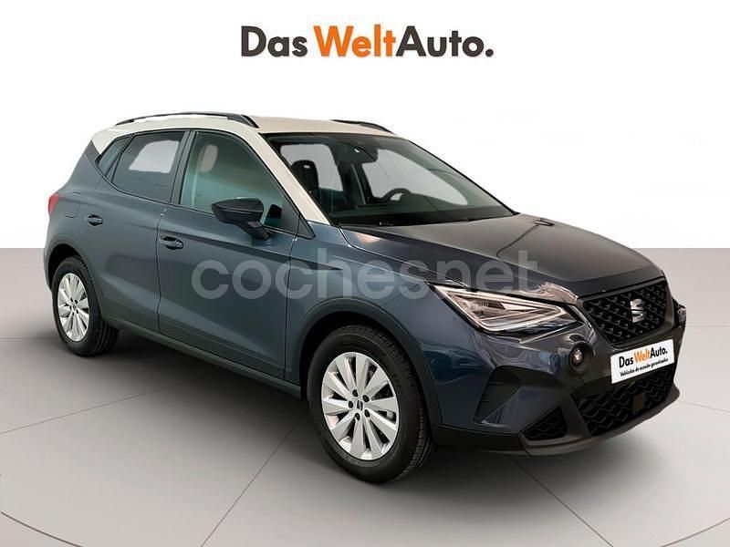 Gris Nuevo 2024 Seat Arona Style SUV | 21.590 € - Imagen 1/4