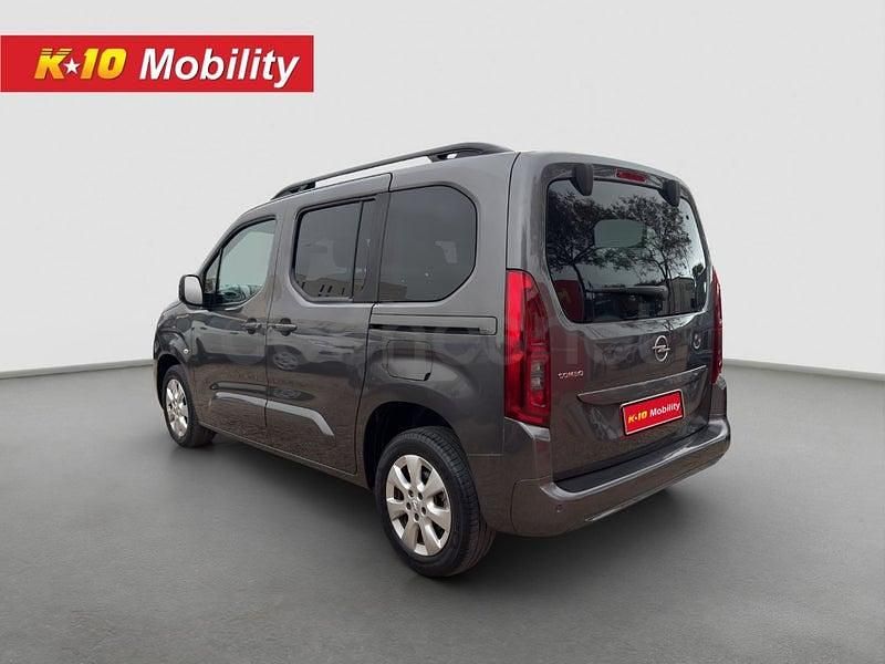 Usado Opel Combo Life Elegance 102 CV (75 kW) 2022 Gris / plata Monovolumen