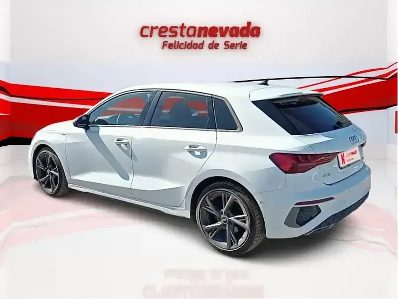 Usado Audi A3 S-Line 150 CV (110 kW) 2022 Blanco Berlina