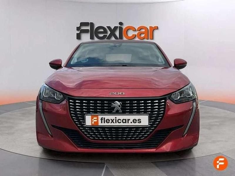 Usado Peugeot 208 Active 102 CV (75 kW) 2021 Rojo Utilitario