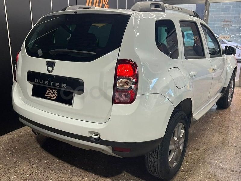 Usado Dacia Duster Ambiance 110 CV (80 kW) 2015 Blanco SUV