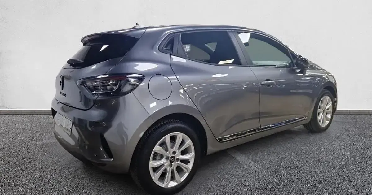 Usado Renault Clio Evolution 100 CV (73 kW) 2025 Utilitario