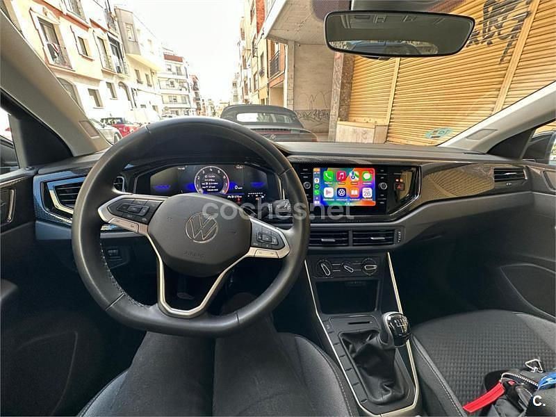 Usado VW Polo Life 95 CV (69 kW) 2023 Negro Utilitario