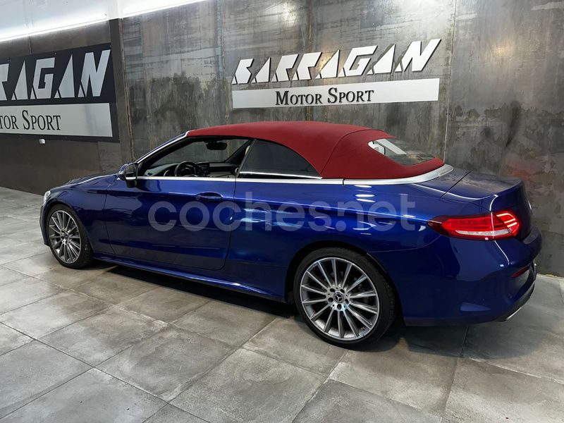Usado Mercedes C220 194 CV (142 kW) 2018 Azul Descapotable