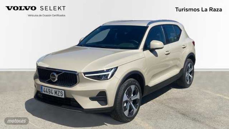 Beige Nuevo 2025 Volvo XC40 Core SUV | 41.900 € (Un poco caro) - Imagen 1/4