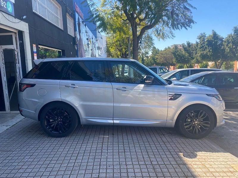 Käytetty Land Rover Range Rover Sport SE Dynamic 300 HP (220 kW) 2022 Harmaa Katumaasturi