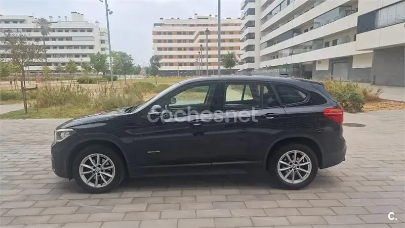 Usado BMW X1 136 CV (100 kW) 2017 Negro SUV