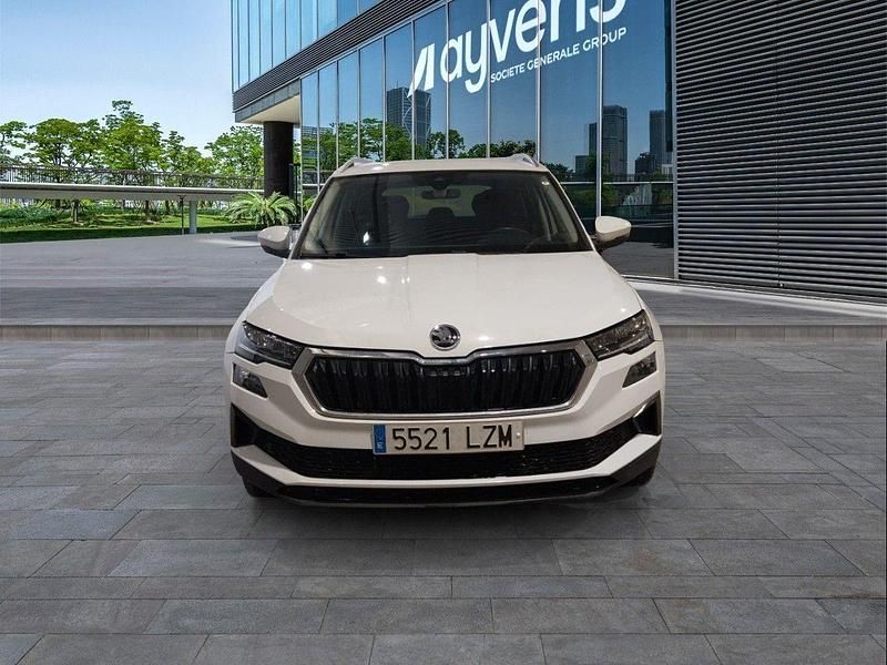 Usado Skoda Karoq Ambition 116 CV (85 kW) 2022 Blanco SUV