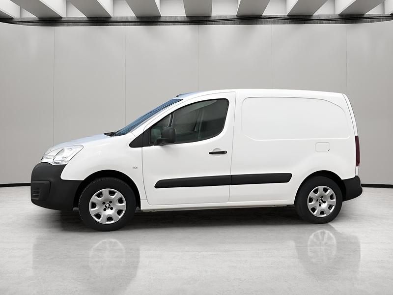 Usado Peugeot Partner 49 kW (67 CV) 2018 Blanco Monovolumen