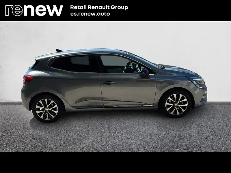 Usado Renault Clio V Techno 140 CV (102 kW) 2023 Gris Berlina