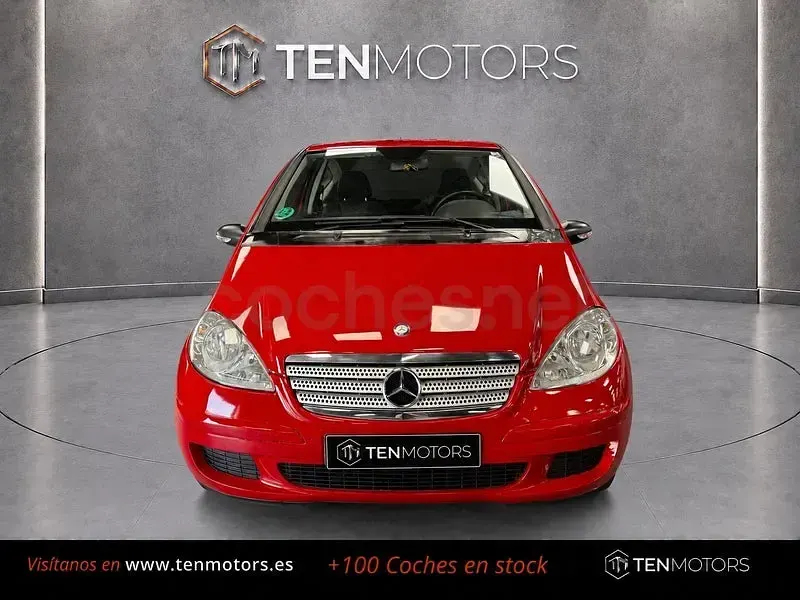 Usado Mercedes A150 Avantgarde 95 CV (69 kW) 2007 Granate Monovolumen