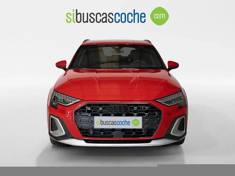 Usado Audi A3 150 CV (110 kW) 2025 Rojo