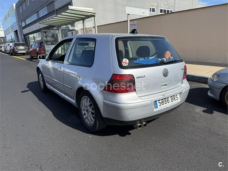 Usado VW Golf IV GTI 150 CV (110 kW) 2002 Gris / plata Berlina