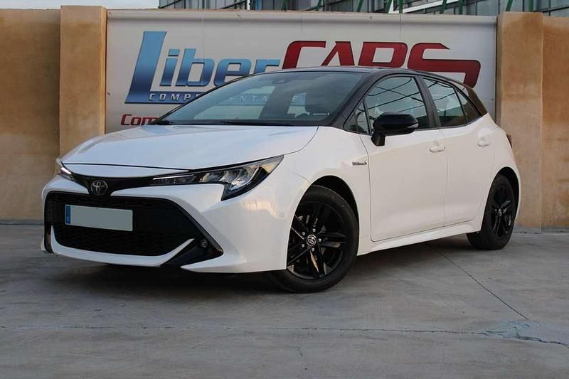 Usado Toyota Corolla Active 122 CV (89 kW) 2020 Blanco Utilitario