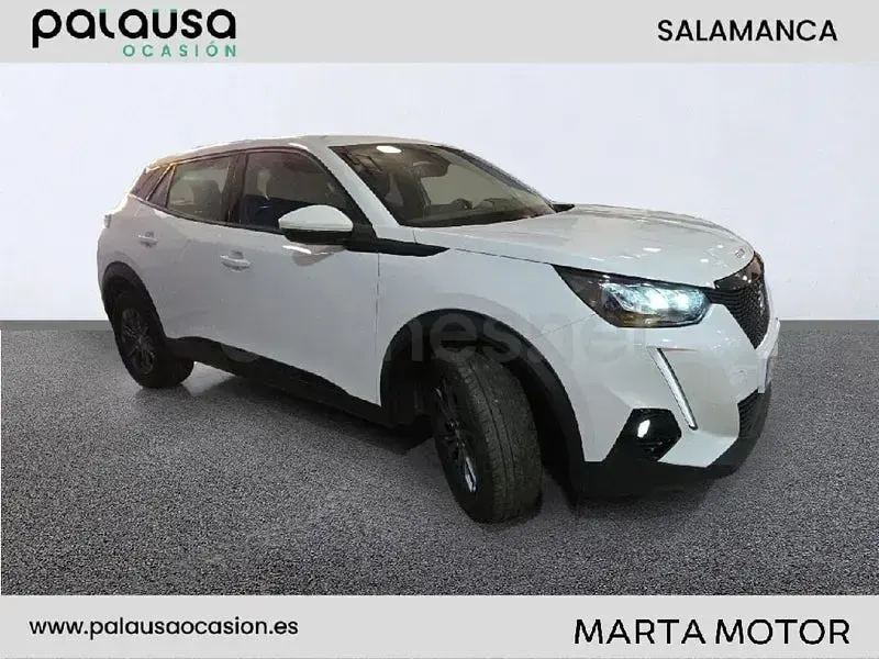 Usado Peugeot 2008 Active 110 CV (80 kW) 2021 Blanco SUV