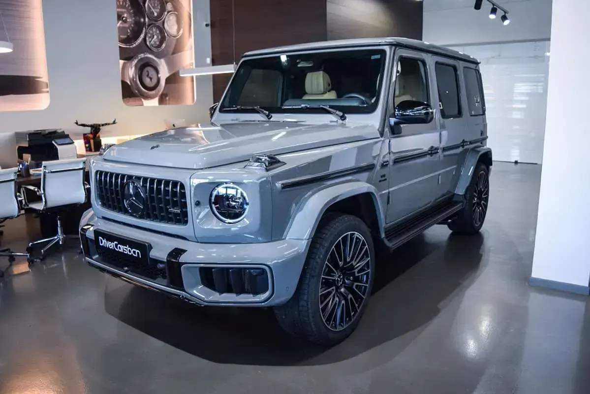 Nuevo Mercedes G63 AMG Exclusive 585 CV (430 kW) 2026 Gris SUV