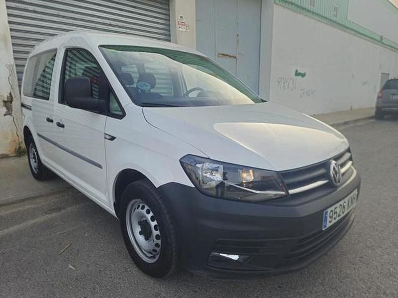 Usado VW Caddy 75 CV (55 kW) 2018 Blanco Monovolumen