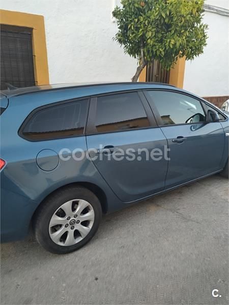 Azul Usado 2014 Opel Astra Business Familiar | 4500 € (Precio justo) - Imagen 1/4