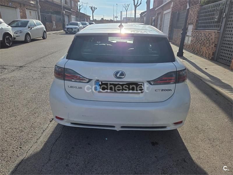 Blanco Usado 2011 Lexus CT200h Berlina | 7500 € (Buen precio) - Imagen 1/4
