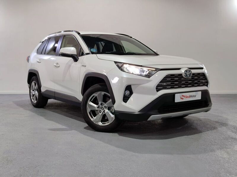 Blanco Usado 2020 Toyota RAV4 Hybrid Advance SUV | 32.480 € (Precio justo) - Imagen 1/4