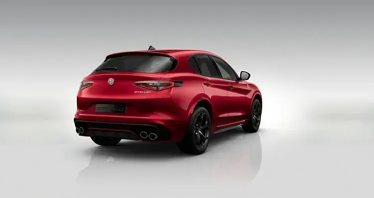 Nuevo Alfa Romeo Stelvio Quadrifoglio Verde 520 CV (382 kW) 2025 SUV
