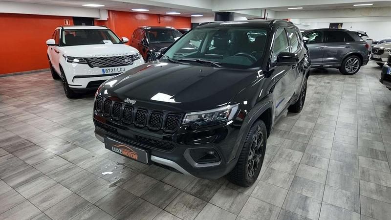 Usado Jeep Compass Limited 190 CV (139 kW) 2024 Negro SUV