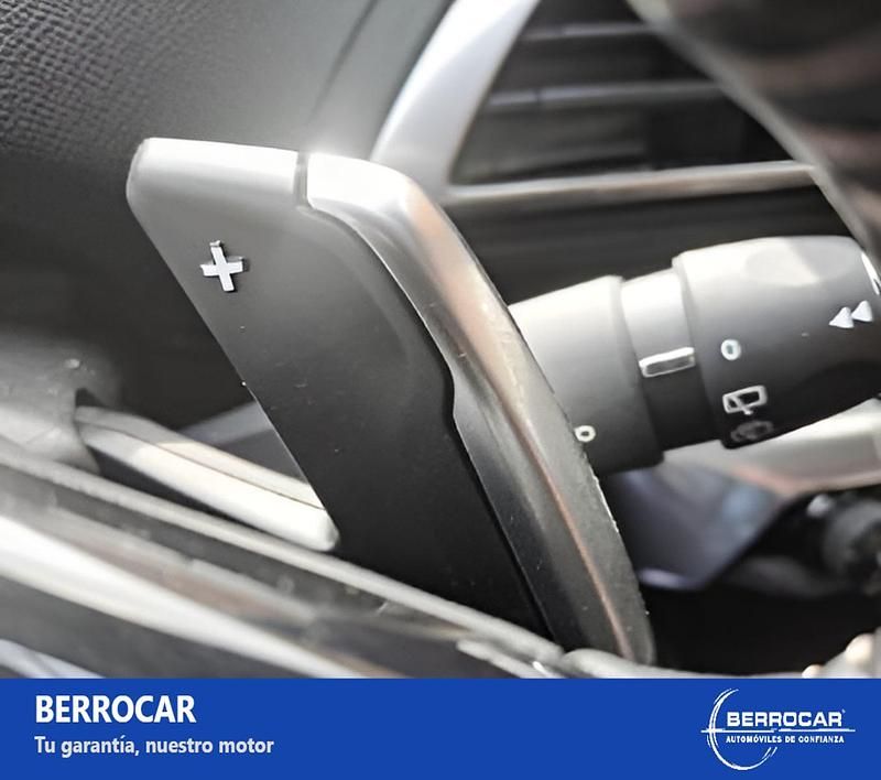 Usado Peugeot 5008 Allure 131 CV (96 kW) 2024 Blanco SUV