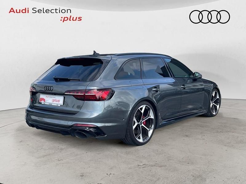 Usado Audi A4 Competition 450 CV (330 kW) 2024 Gris Familiar