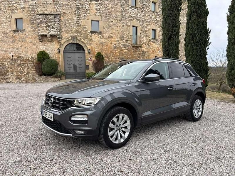 Gris Usado 2021 VW T-Roc Advance SUV | 25.590 € (Precio justo) - Imagen 1/4