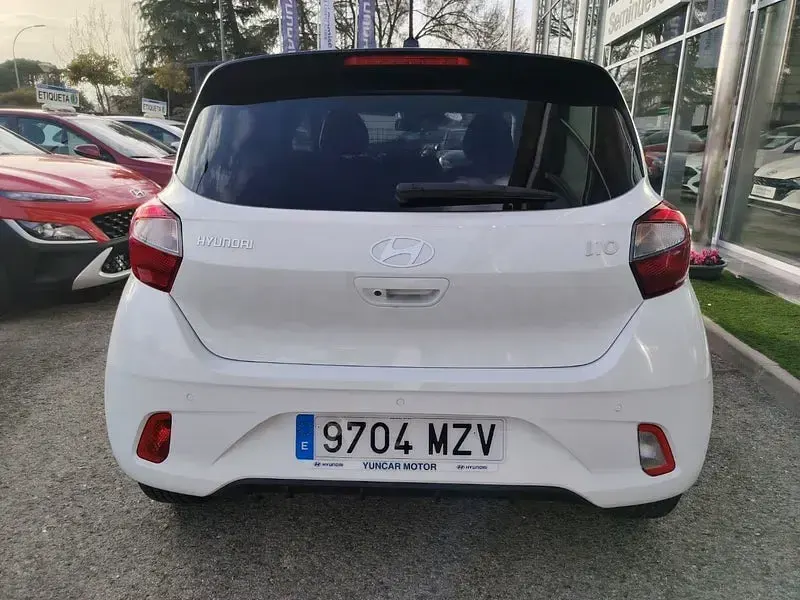 Używany Hyundai i10 63 KM (46 kW) 2025 Biały Hatchback