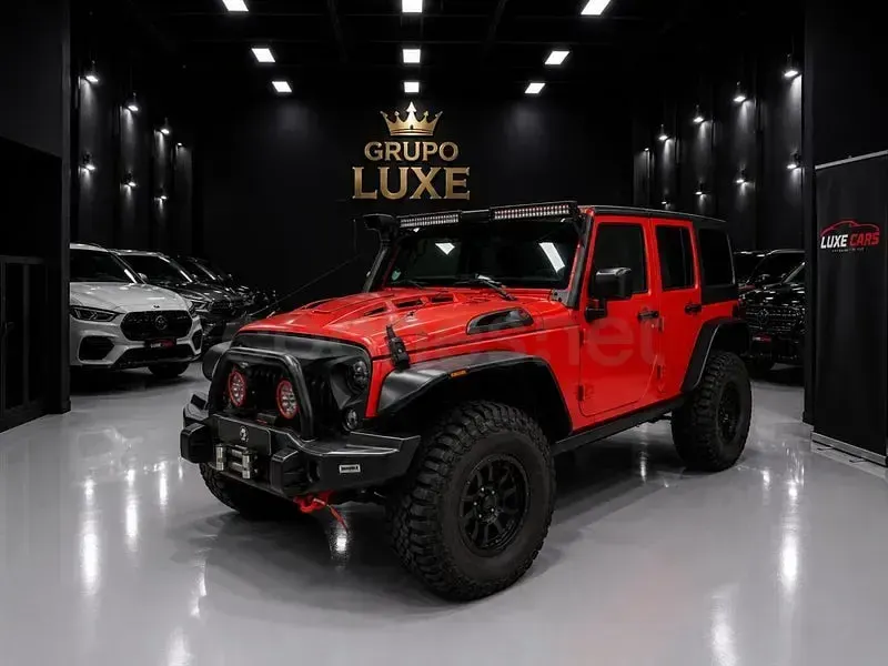 Usado Jeep Wrangler Unlimited Rubicon 200 CV (147 kW) 2017 Rojo SUV