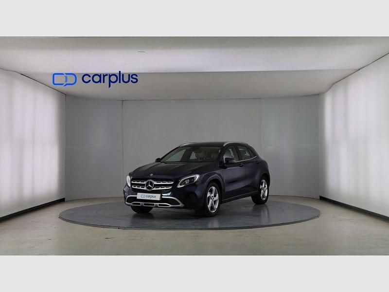 Gris montaña (metalizado) Usado 2018 Mercedes GLA200 SUV | 23.490 € (Precio justo) - Imagen 1/4