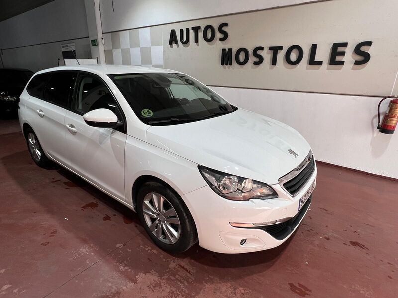 Blanco Usado 2014 Peugeot 308 Active Familiar | 6200 € (Precio justo) - Imagen 1/4