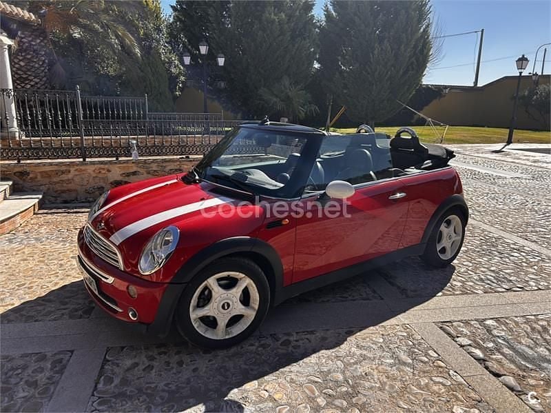 Usado Mini Cooper Cabriolet 116 CV (85 kW) 2005 Rojo Descapotable