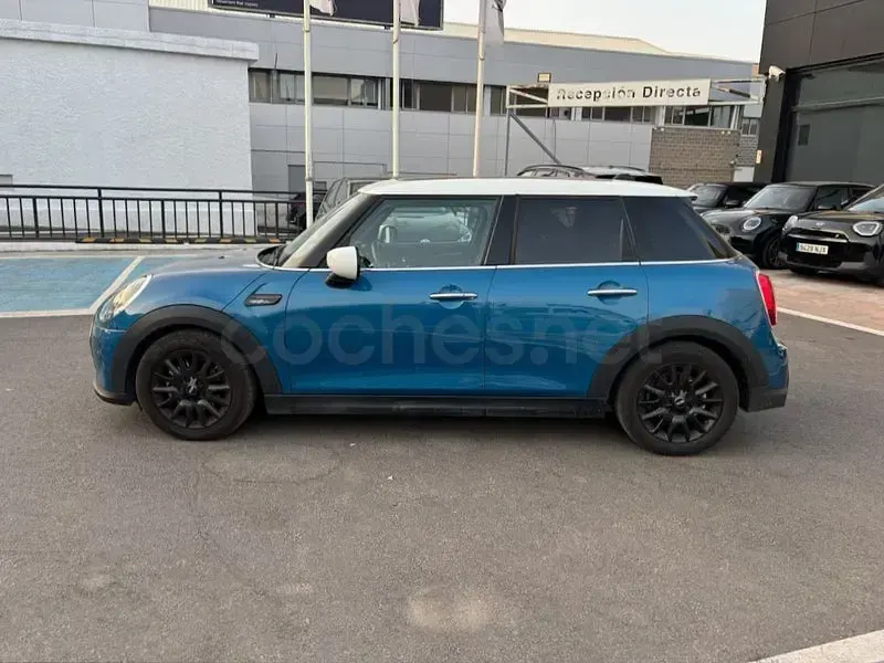 Usado Mini Cooper 136 CV (100 kW) 2022 Azul Utilitario