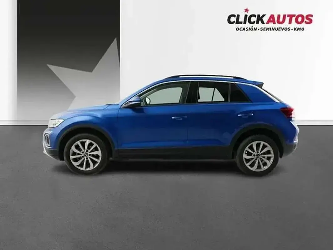 Usado VW T-Roc Life 116 CV (85 kW) 2024 Azul SUV