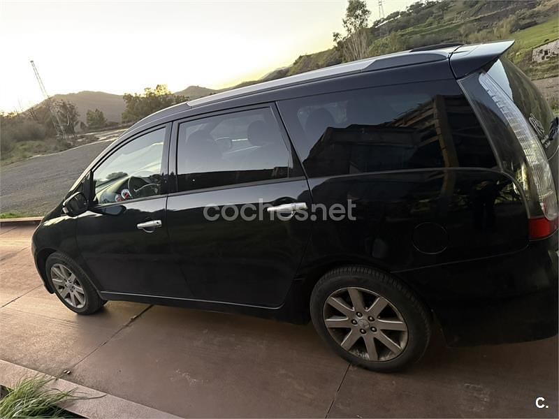 Usado Mitsubishi Grandis Intense 136 CV (100 kW) 2007 Negro Monovolumen