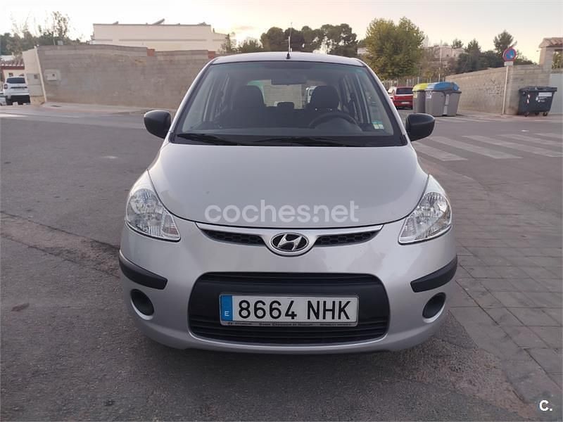 Gris / plata Usado 2008 Hyundai i10 GLS Utilitario | 5400 € (Precio justo) - Imagen 1/4