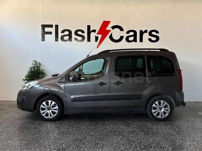 Usado Citroën Berlingo XTR 120 CV (88 kW) 2016 Marrón Monovolumen
