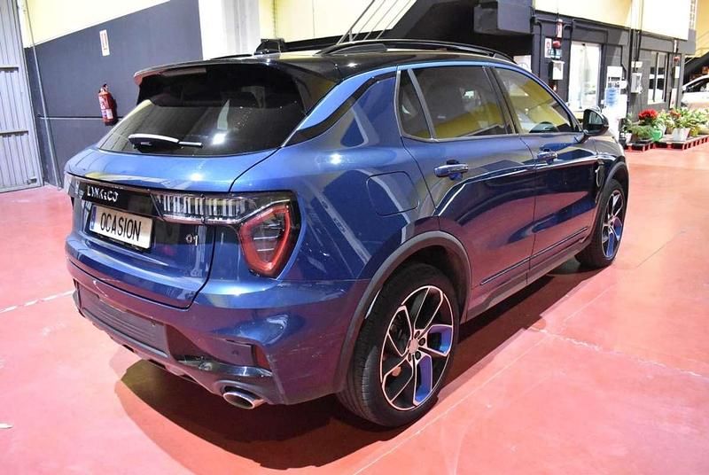 Usado Lynk & Co 01 261 CV (191 kW) 2022 Azul SUV