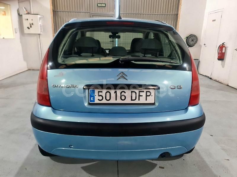 Usado Citroën C3 61 CV (44 kW) 2004 Azul Utilitario